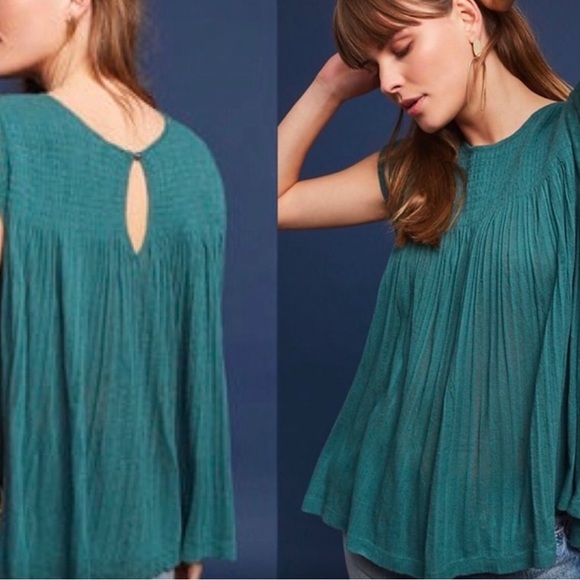 Anthropologie Akemi & Kim Smocked Swing Top in Green - Picture 1 of 9